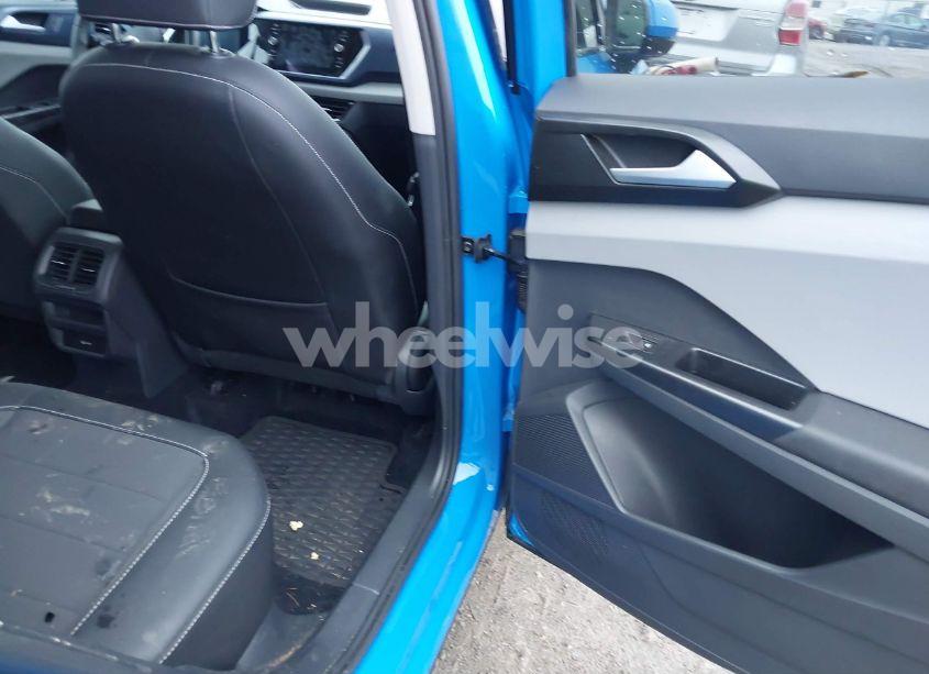 Photo 8 of 2022 Volkswagen Taos 1.5T SE (VIN 3VVRX7B21NM010150)