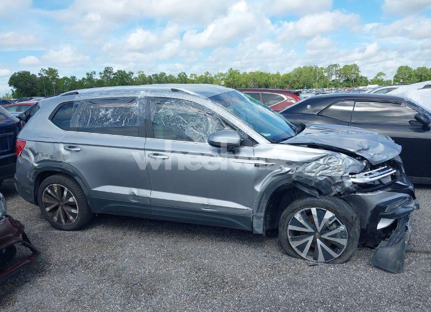 Photo 13 of 2022 Volkswagen Taos 1.5T SE (VIN 3VVRX7B22NM027815)