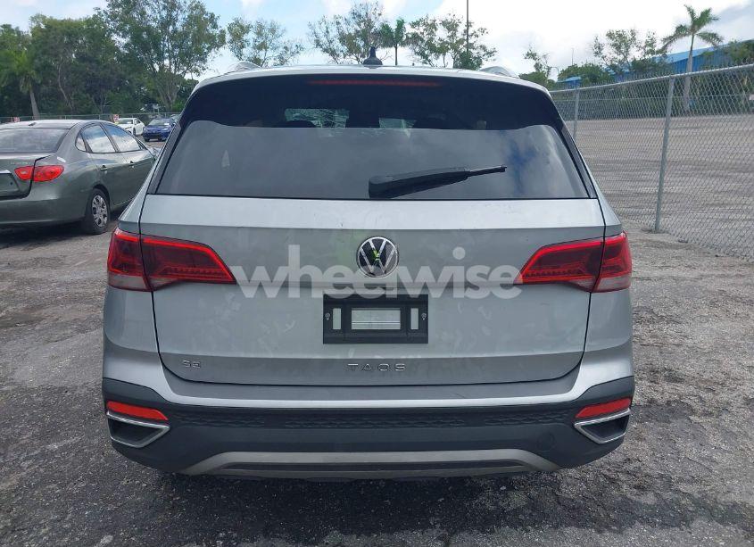 Photo 16 of 2022 Volkswagen Taos 1.5T SE (VIN 3VVRX7B22NM027815)