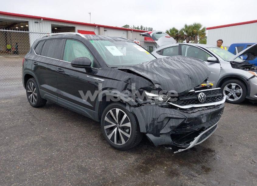 2022 Volkswagen Taos 1.5T SE (VIN 3VVRX7B22NM059986) main photo