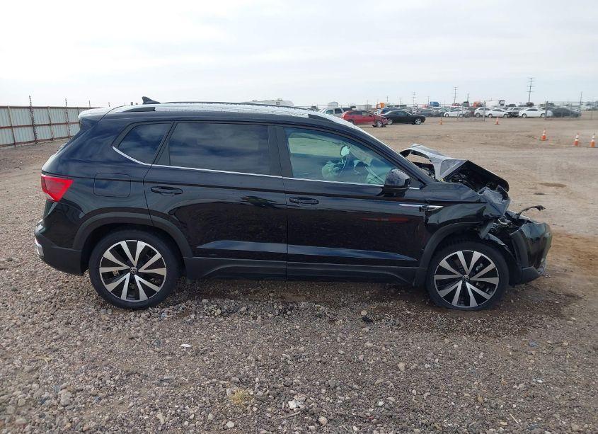 Photo 13 of 2022 Volkswagen Taos 1.5T SE (VIN 3VVRX7B22NM087416)