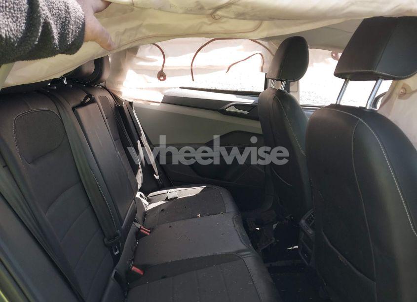 Photo 8 of 2022 Volkswagen Taos 1.5T SE (VIN 3VVRX7B26NM012802)