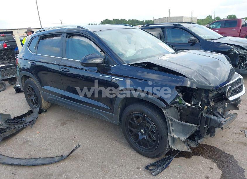 2022 Volkswagen Taos 1.5T SE (VIN 3VVRX7B28NM010498) main photo