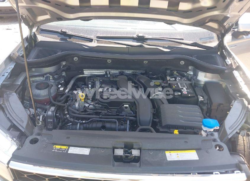Photo 10 of 2022 Volkswagen Taos 1.5T SE (VIN 3VVRX7B29NM092290)