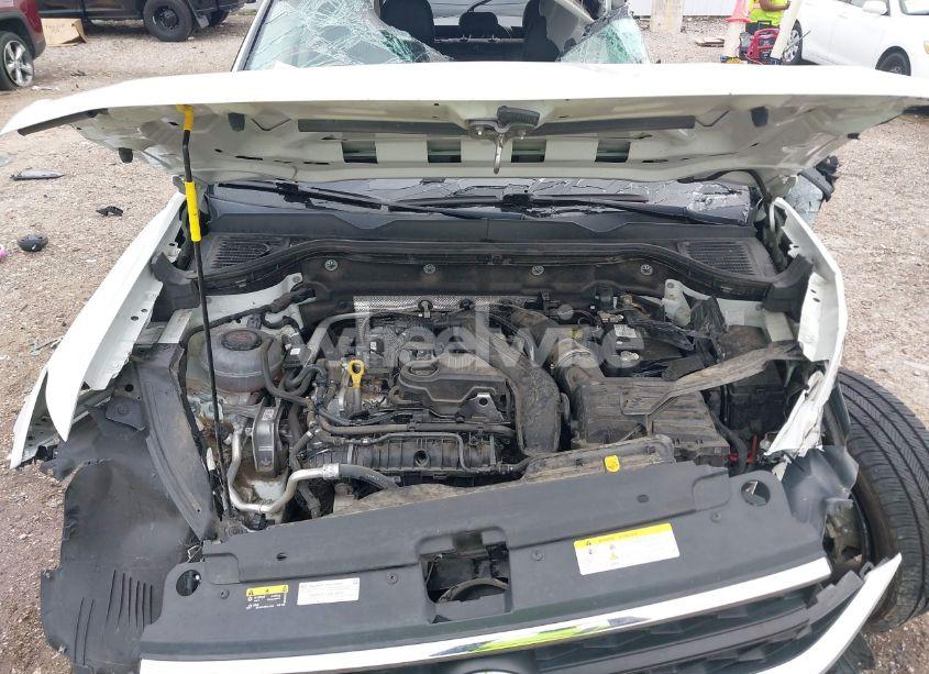 Photo 10 of 2022 Volkswagen Taos 1.5T SE (VIN 3VVRX7B2XNM040425)