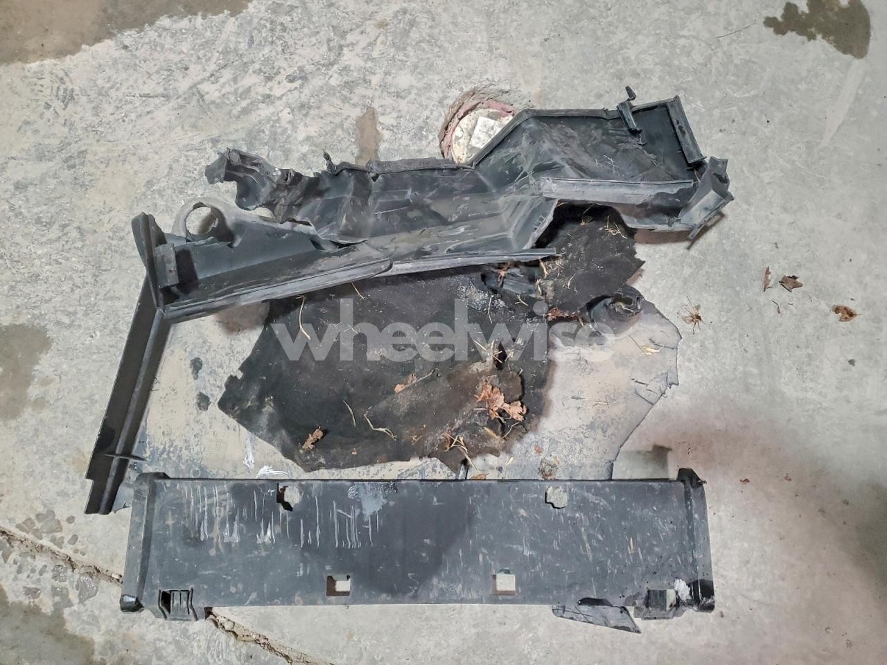 Photo 13 of 2025 VOLKSWAGEN TAOS SE (VIN 3VVSC7B21SM019908)