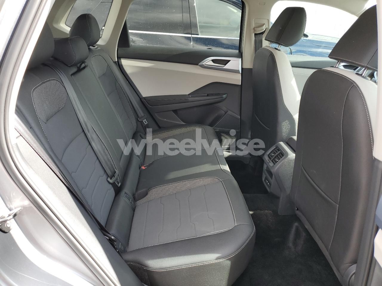 Photo 11 of 2026 VOLKSWAGEN TAOS SE N/A (VIN 3VVSC7B28TM009152)