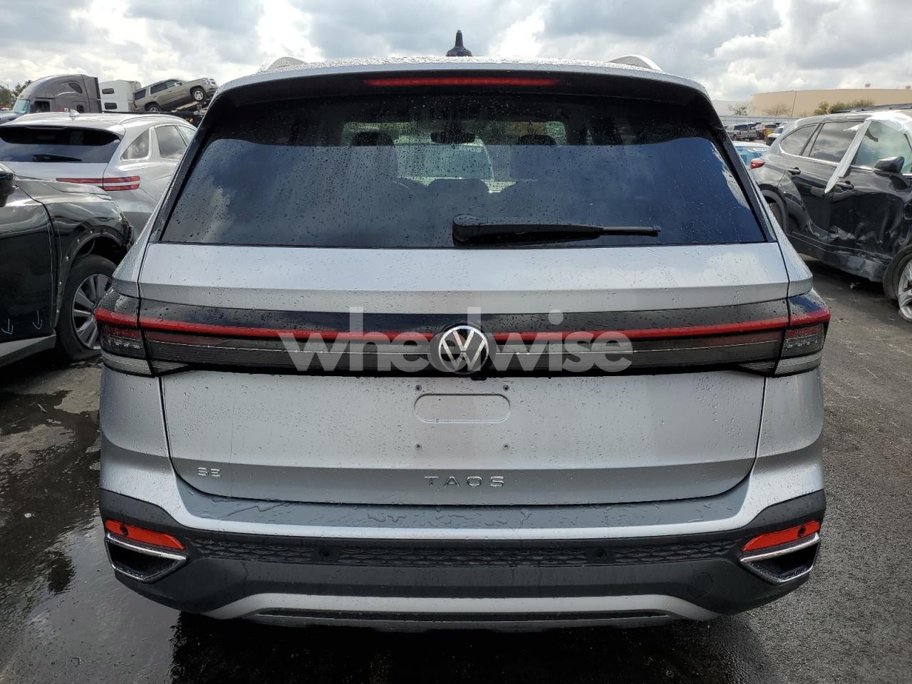 Photo 6 of 2026 VOLKSWAGEN TAOS SE N/A (VIN 3VVSC7B28TM009152)