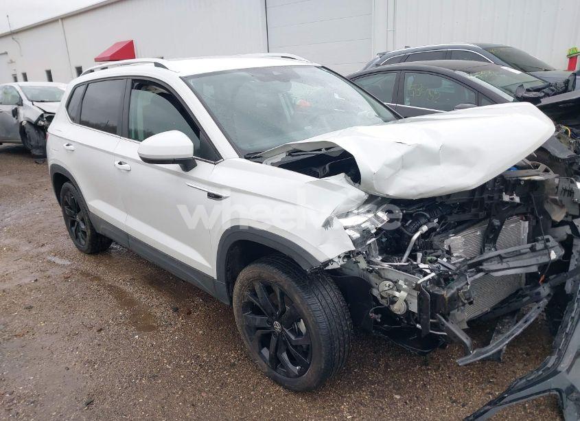 2023 Volkswagen Taos 1.5T SE (VIN 3VVSX7B20PM335666) main photo