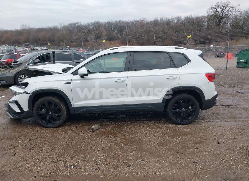 Photo 14 of 2023 Volkswagen Taos 1.5T SE (VIN 3VVSX7B20PM335666)