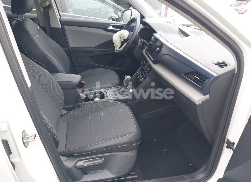 Photo 5 of 2023 Volkswagen Taos 1.5T SE (VIN 3VVSX7B20PM335666)