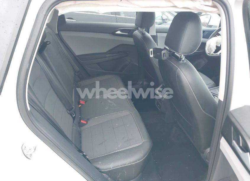 Photo 8 of 2023 Volkswagen Taos 1.5T SE (VIN 3VVSX7B20PM335666)
