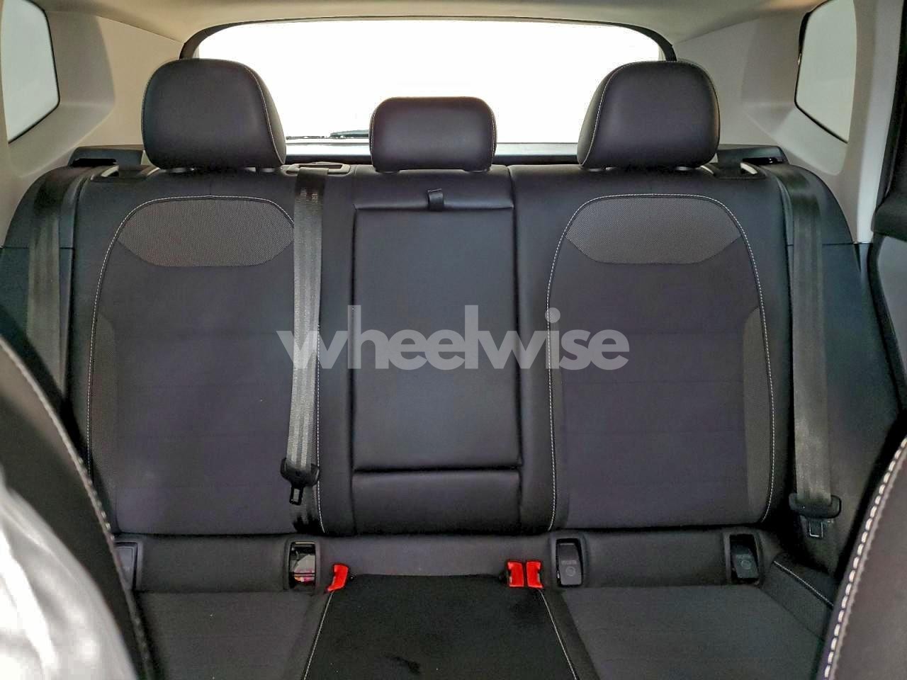 Photo 10 of 2024 VOLKSWAGEN TAOS SE N/A (VIN 3VVSX7B20RM026363)