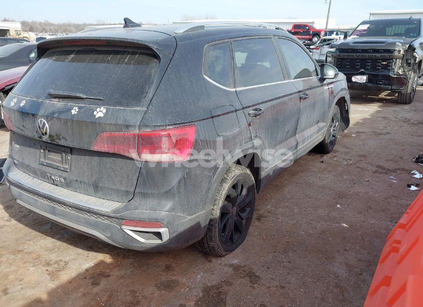 Photo 4 of 2023 Volkswagen Taos 1.5T SE (VIN 3VVSX7B22PM310333)