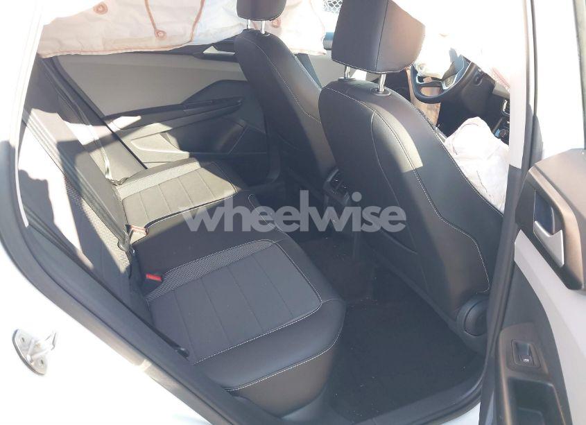 Photo 8 of 2023 Volkswagen Taos 1.5T SE (VIN 3VVSX7B22PM315757)