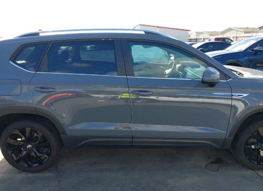 Photo 14 of 2023 Volkswagen Taos 1.5T SE (VIN 3VVSX7B22PM375215)