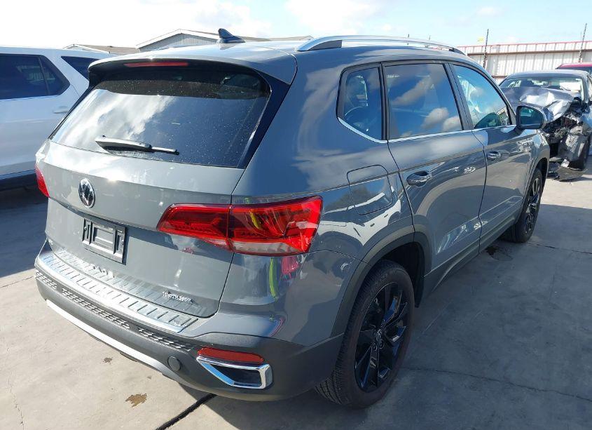 Photo 4 of 2023 Volkswagen Taos 1.5T SE (VIN 3VVSX7B22PM375215)