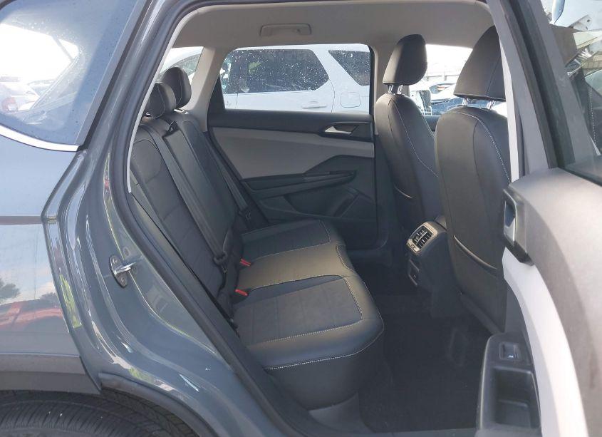 Photo 8 of 2023 Volkswagen Taos 1.5T SE (VIN 3VVSX7B22PM375215)