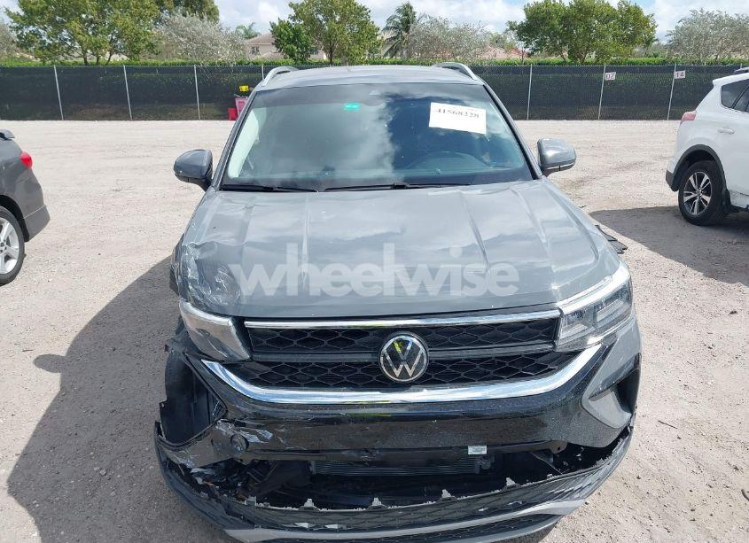 Photo 12 of 2024 Volkswagen Taos 1.5T SE (VIN 3VVSX7B22RM052141)