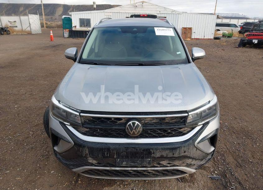 Photo 11 of 2024 Volkswagen Taos 1.5T SE (VIN 3VVSX7B23RM047661)