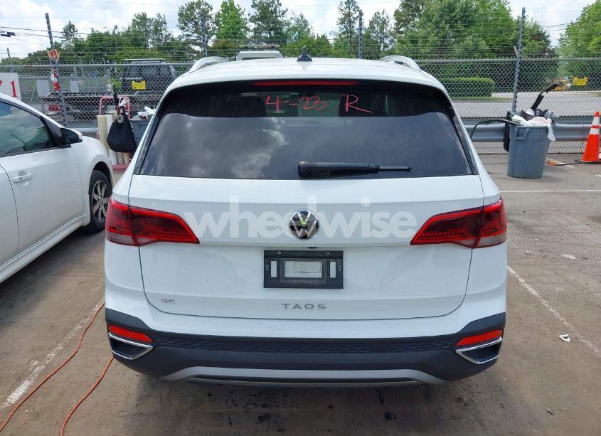Photo 16 of 2024 Volkswagen Taos SE (VIN 3VVSX7B24RM001126)