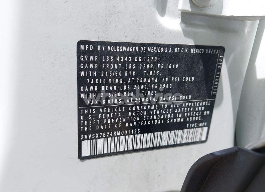 Photo 9 of 2024 Volkswagen Taos SE (VIN 3VVSX7B24RM001126)