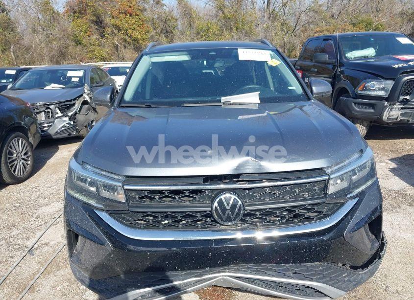 Photo 13 of 2023 Volkswagen Taos 1.5T SE (VIN 3VVSX7B25PM329605)