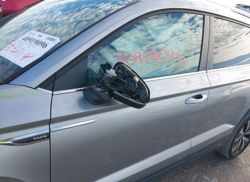 Photo 18 of 2022 Volkswagen Taos 1.5T SE (VIN 3VVSX7B26NM088652)