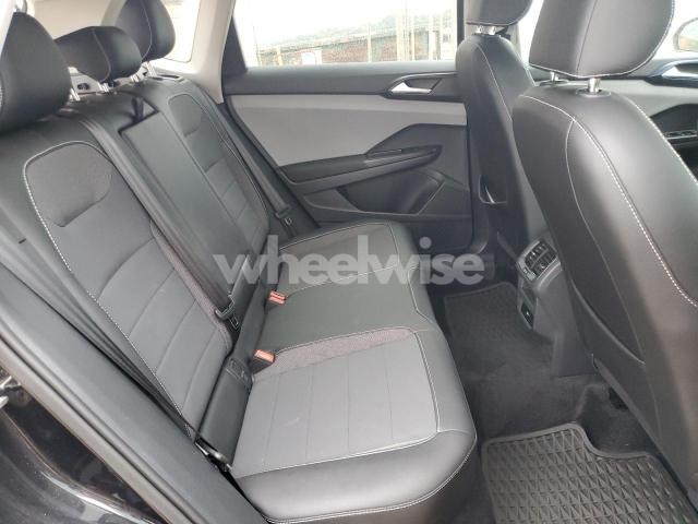 Photo 4 of 2023 VOLKSWAGEN TAOS SE (VIN 3VVSX7B26PM305250)