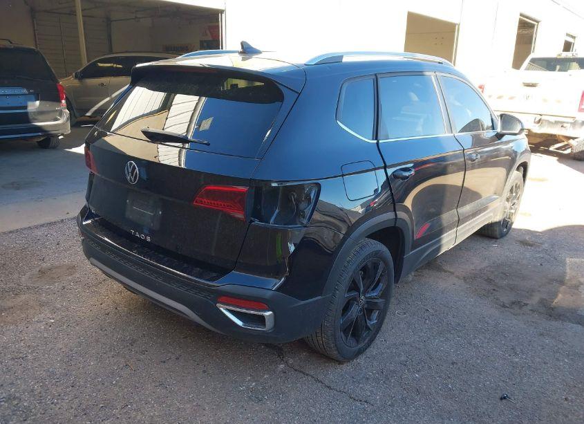 Photo 4 of 2023 Volkswagen Taos 1.5T SE (VIN 3VVSX7B27PM313843)