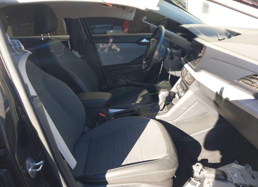 Photo 5 of 2023 Volkswagen Taos 1.5T SE (VIN 3VVSX7B27PM313843)