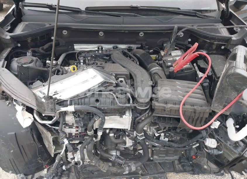 Photo 10 of 2024 Volkswagen Taos SE (VIN 3VVSX7B27RM064253)