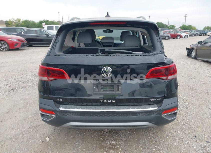 Photo 17 of 2024 Volkswagen Taos SE (VIN 3VVSX7B27RM064253)