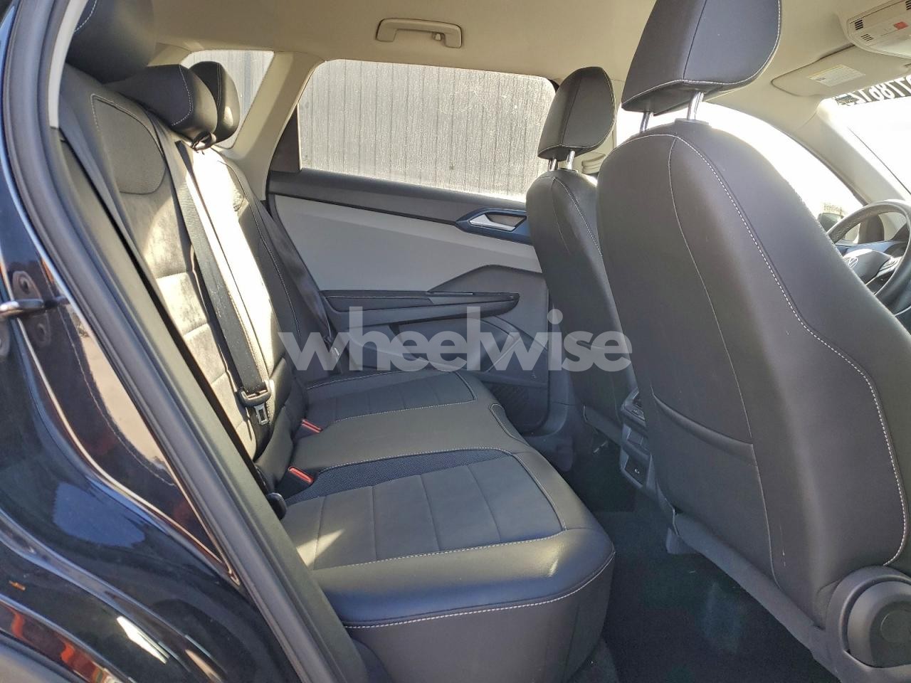 Photo 11 of 2024 VOLKSWAGEN TAOS SE (VIN 3VVSX7B28RM008273)