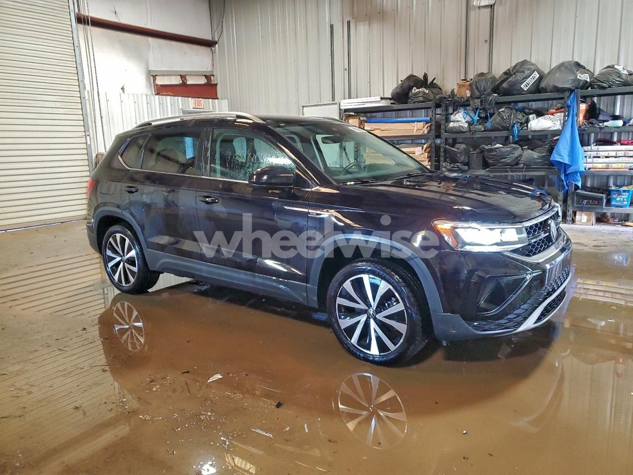Photo 4 of 2024 VOLKSWAGEN TAOS SE (VIN 3VVSX7B28RM008273)