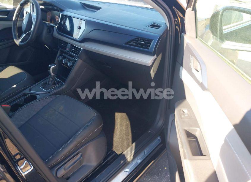 Photo 5 of 2024 Volkswagen Taos 1.5T SE (VIN 3VVSX7B29RM004541)