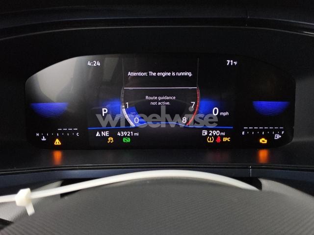 Photo 2 of 2024 VOLKSWAGEN TAOS SE N/A (VIN 3VVSX7B29RM047647)