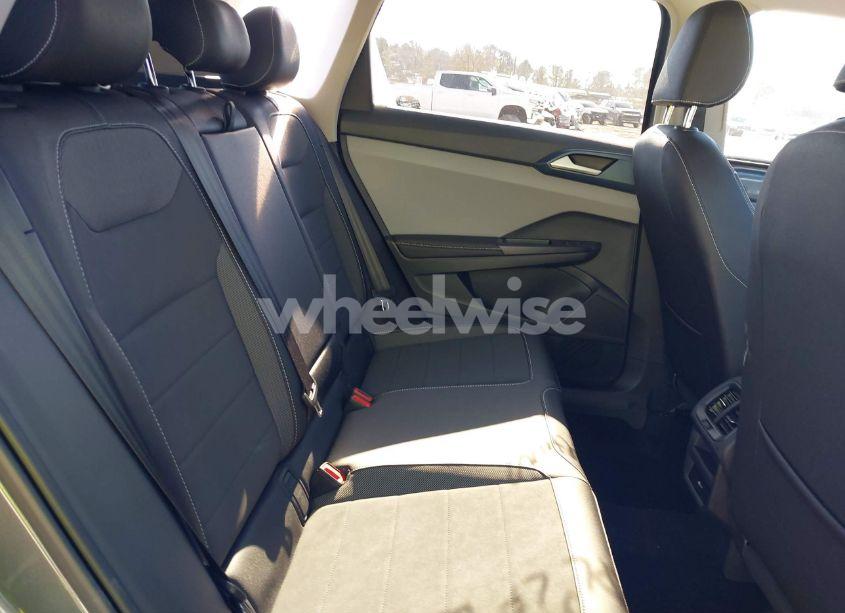 Photo 8 of 2024 Volkswagen Taos 1.5T SE (VIN 3VVSX7B29RM102968)