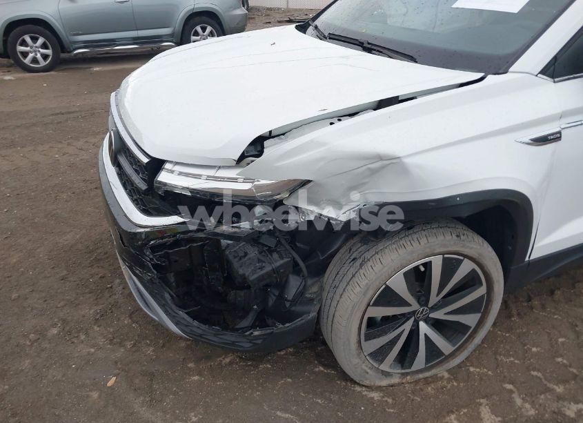 Photo 6 of 2023 Volkswagen Taos 1.5T SE (VIN 3VVSX7B2XPM314596)