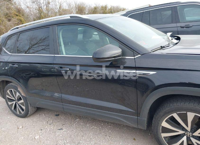 Photo 13 of 2024 Volkswagen Taos 1.5T SE (VIN 3VVSX7B2XRM027651)