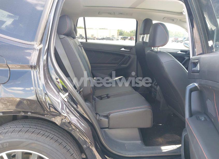 Photo 8 of 2024 Volkswagen Tiguan 2.0T WOLFSBURG EDITION (VIN 3VVTB7AX6RM218502)