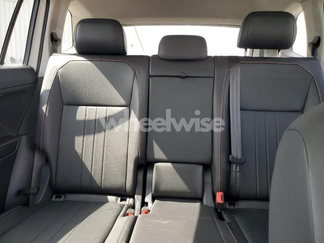 Photo 10 of 2024 VOLKSWAGEN TIGUAN WOLFSBURG N/A (VIN 3VVTB7AX9RM217926)