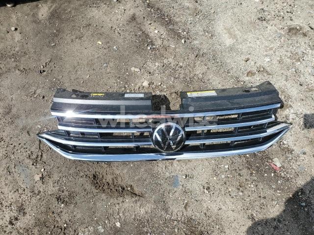 Photo 9 of 2024 VOLKSWAGEN TIGUAN WOLFSBURG N/A (VIN 3VVTB7AX9RM217926)