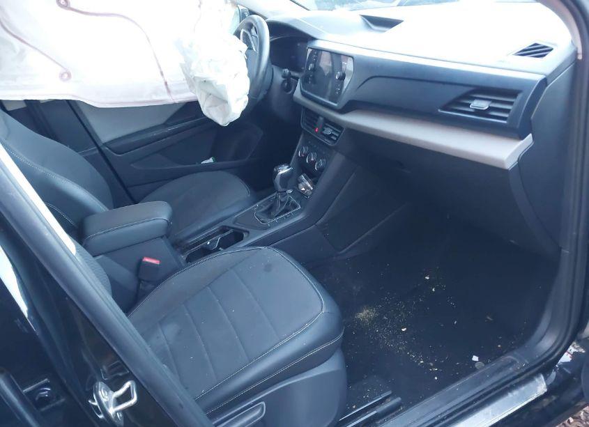 Photo 5 of 2022 Volkswagen Taos 1.5T SE (VIN 3VVTX7B20NM058132)