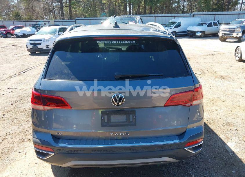 Photo 17 of 2022 Volkswagen Taos 1.5T SE (VIN 3VVTX7B23NM073739)