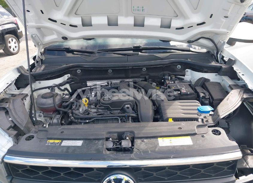 Photo 10 of 2022 Volkswagen Taos 1.5T SE (VIN 3VVTX7B26NM086209)