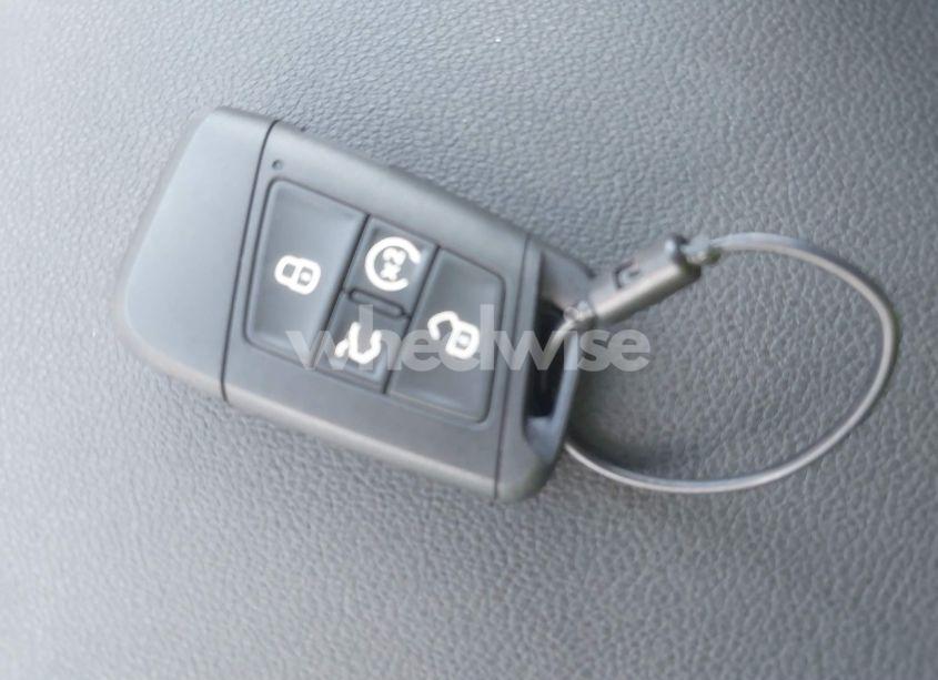 Photo 11 of 2025 Volkswagen Taos 1.5T SE (VIN 3VVUC7B21SM044655)