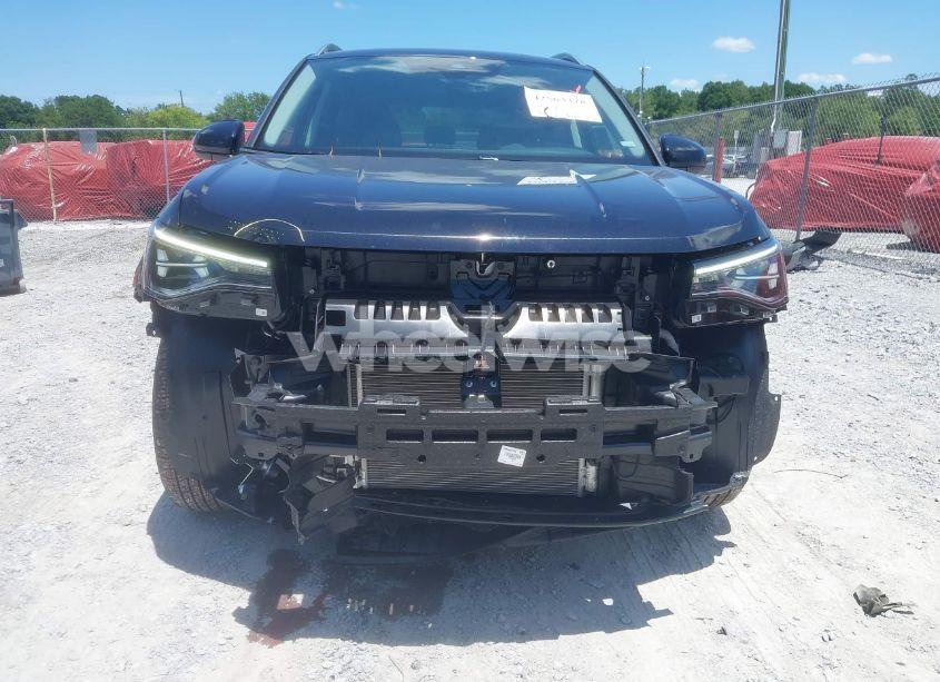 Photo 18 of 2025 Volkswagen Taos 1.5T SE (VIN 3VVUC7B21SM044655)