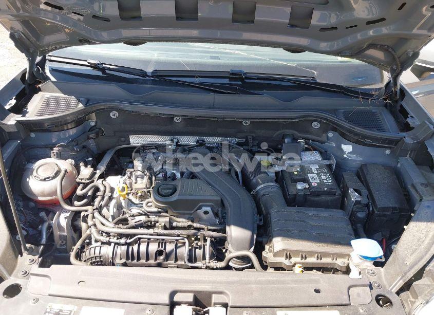 Photo 10 of 2024 Volkswagen Taos 1.5T SE (VIN 3VVUX7B23RM063805)