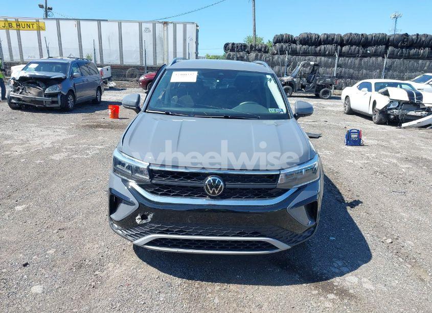 Photo 12 of 2024 Volkswagen Taos 1.5T SE (VIN 3VVUX7B23RM063805)